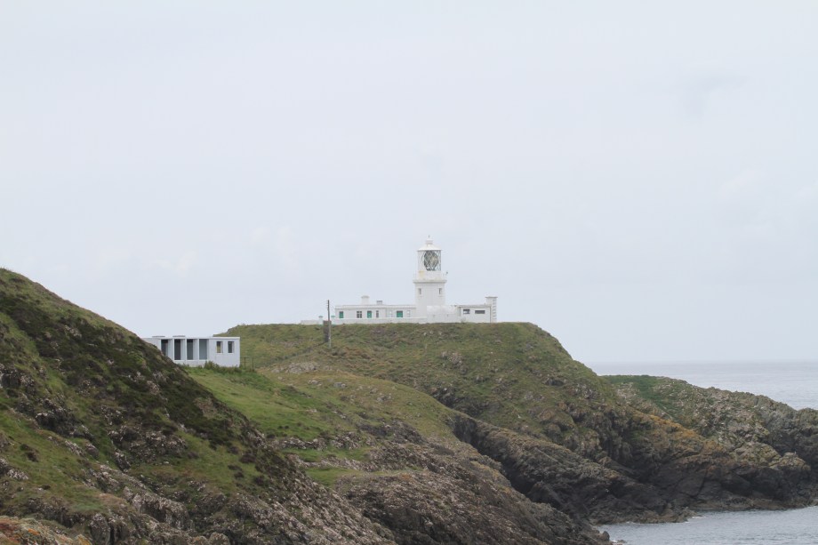 G 100mm 70-200 mm lens