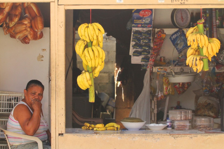 Shopkeeper and bananas